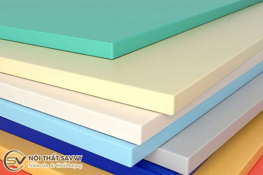 Tu Bep Go Nhua Picomat La Gi